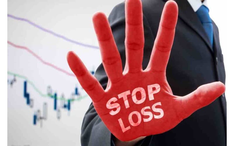 حد ضرر (Stop Loss) چیست؟ آموزش کامل تعیین حد ضرر در معاملات ارز دیجیتال